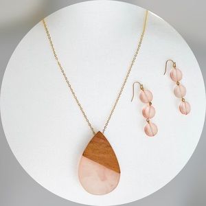 Dusty Rose Water Drop Statement Necklace